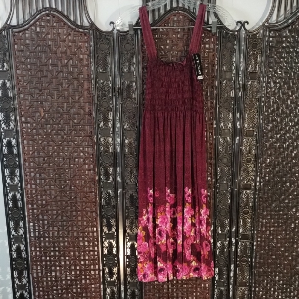 Boho Hippie Burgandy Sundress Smocked Floral Maroon Pink Stretchy